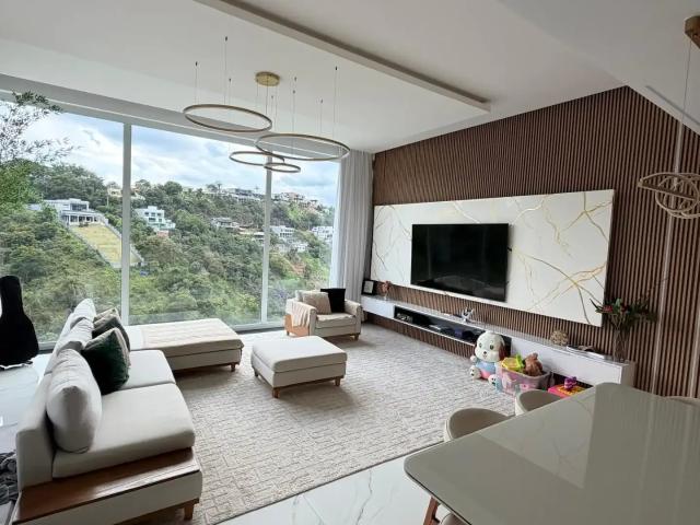 Casa venda em Região Imediata de São José dos Campos, Região Metropolitana do Vale do Paraíba e Litoral Norte