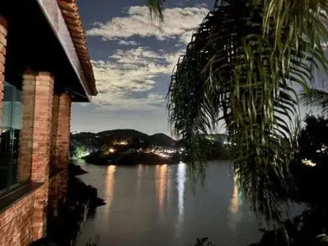 Casa venda em Região Imediata de São José dos Campos, Região Metropolitana do Vale do Paraíba e Litoral Norte