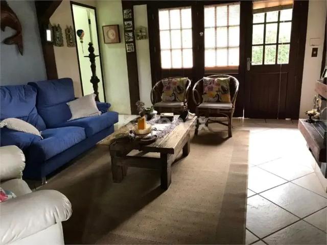 Casa venda em Cocaia, Ilhabela
