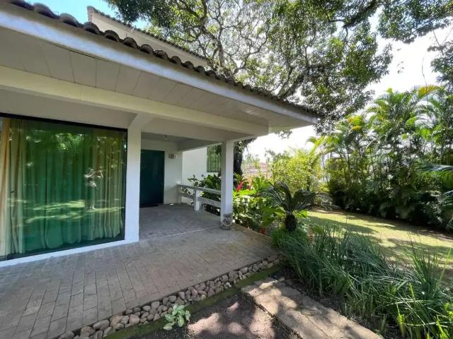 Casa venda em Região Imediata de Caraguatatuba-Ubatuba-São Sebastião, Região Metropolitana do Vale do Paraíba e Litoral Norte