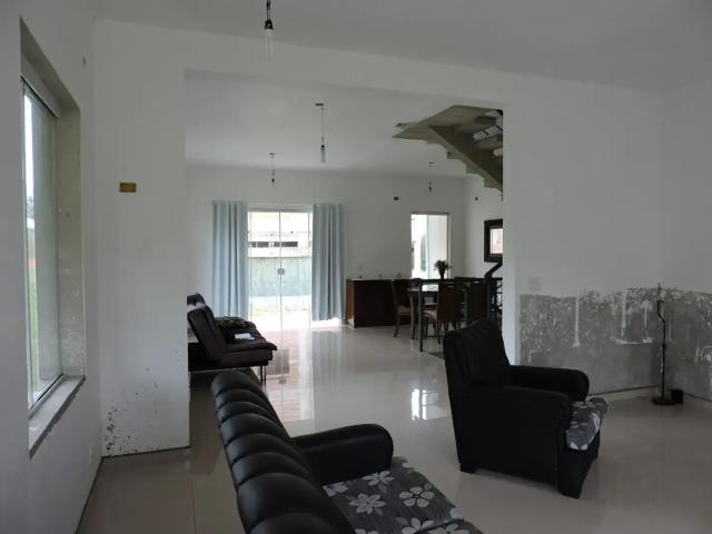Casa venda em Região Imediata de São José dos Campos, Região Metropolitana do Vale do Paraíba e Litoral Norte