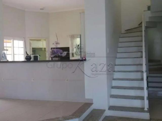 Casa venda em Região Imediata de São José dos Campos, Região Metropolitana do Vale do Paraíba e Litoral Norte