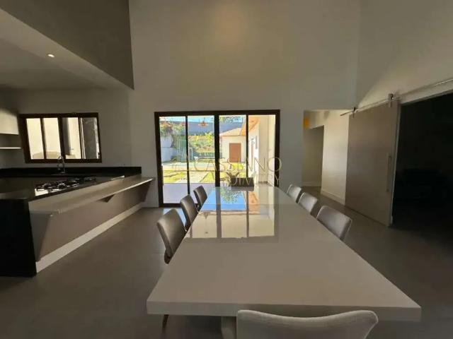 Casa venda em Região Imediata de São José dos Campos, Região Metropolitana do Vale do Paraíba e Litoral Norte