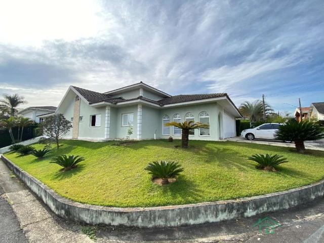 Casa venda em Região Imediata de São José dos Campos, Região Metropolitana do Vale do Paraíba e Litoral Norte