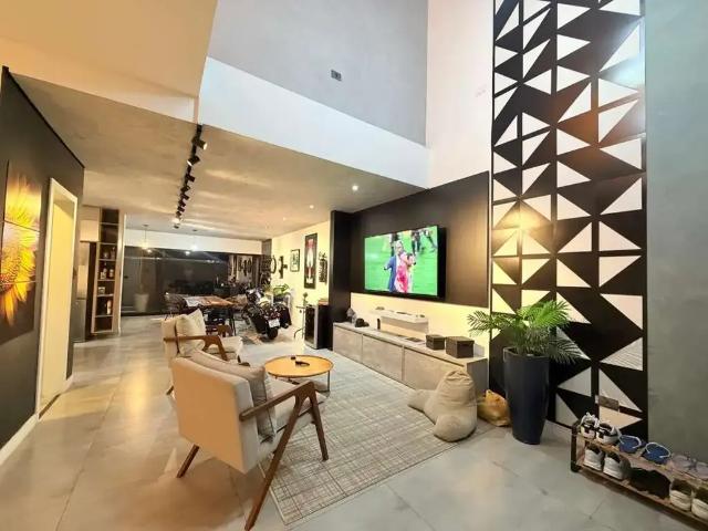 Casa venda em Região Imediata de São José dos Campos, Região Metropolitana do Vale do Paraíba e Litoral Norte