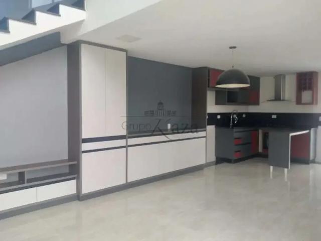Casa venda em Região Imediata de São José dos Campos, Região Metropolitana do Vale do Paraíba e Litoral Norte