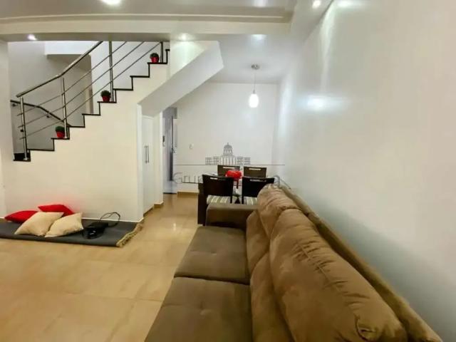 Casa venda em Região Imediata de São José dos Campos, Região Metropolitana do Vale do Paraíba e Litoral Norte