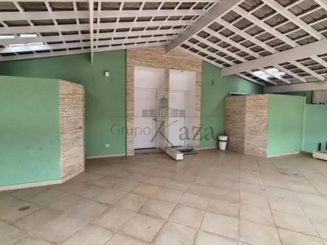 Casa venda em Região Imediata de São José dos Campos, Região Metropolitana do Vale do Paraíba e Litoral Norte