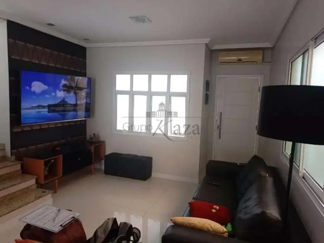 Casa venda em Região Imediata de São José dos Campos, Região Metropolitana do Vale do Paraíba e Litoral Norte