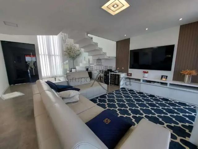 Casa venda em Região Imediata de São José dos Campos, Região Metropolitana do Vale do Paraíba e Litoral Norte