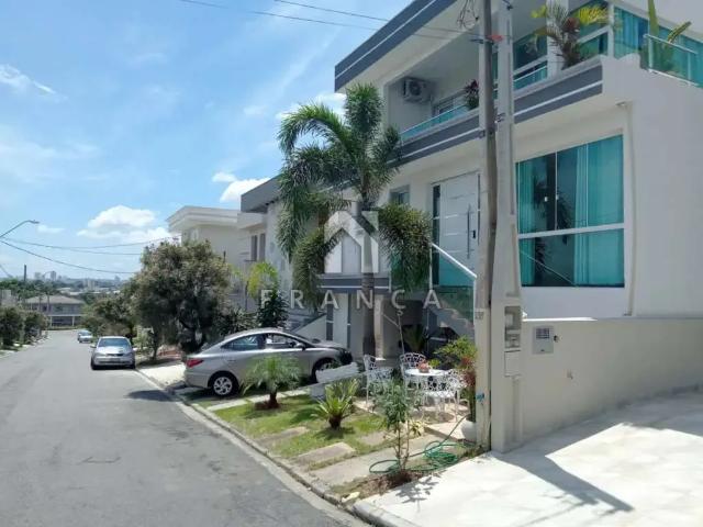 Casa venda em Região Imediata de São José dos Campos, Região Metropolitana do Vale do Paraíba e Litoral Norte