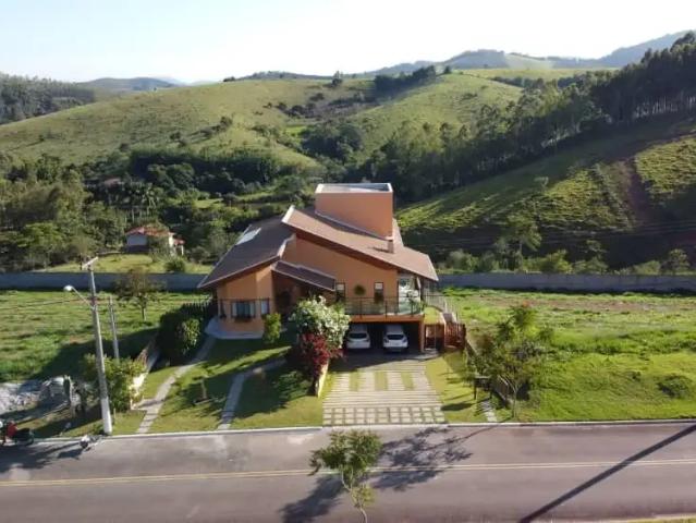 Casa venda em Região Imediata de São José dos Campos, Região Metropolitana do Vale do Paraíba e Litoral Norte