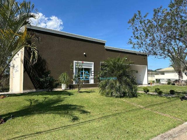 Casa venda em Jambeiro