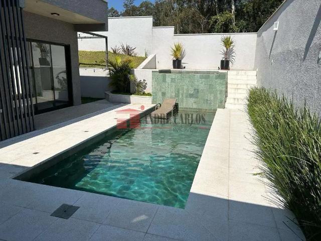 Casa venda em Jandira