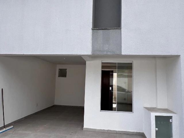 Casa venda em Glória, Joinville