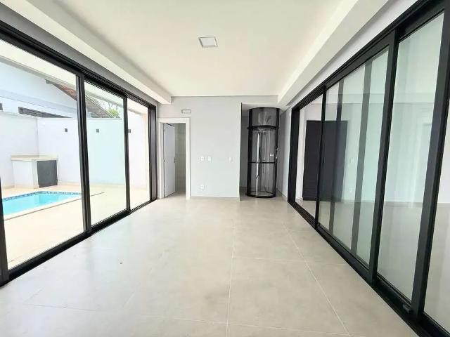 Casa venda em Região Geográfica Imediata de Joinville, Joinville