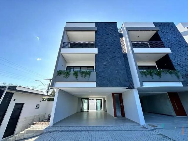 Casa venda em Glória, Joinville