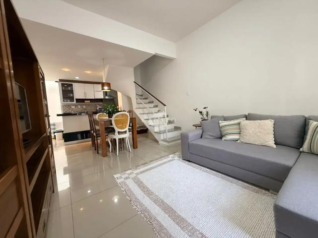 Casa venda em Jardim Guadalajara, Juiz de Fora