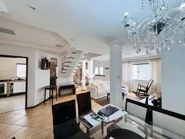 Casa venda em Região Geográfica Imediata de Juiz de Fora, Juiz de Fora