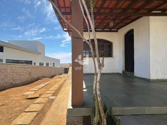 Casa venda em Juiz de Fora, Região Geográfica Intermediária de Juiz de Fora