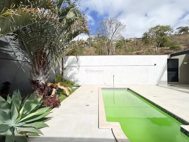 Casa venda em Juiz de Fora, Região Geográfica Intermediária de Juiz de Fora