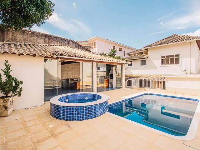 Casa venda em Região Geográfica Imediata de Juiz de Fora, Juiz de Fora