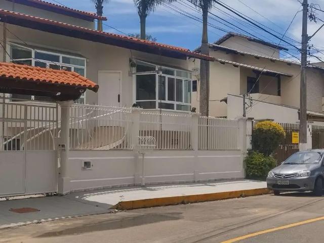 Casa venda em Região Geográfica Imediata de Juiz de Fora, Juiz de Fora