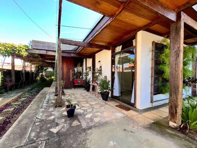 Casa venda em Juiz de Fora, Região Geográfica Intermediária de Juiz de Fora
