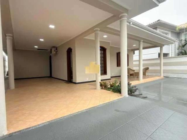 Casa venda em Parque Imperial, Juiz de Fora