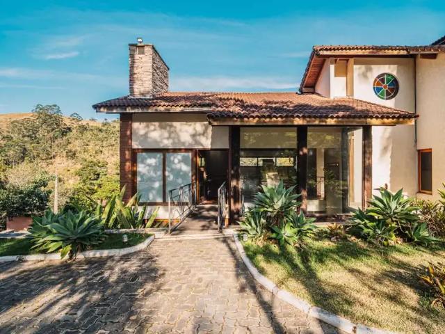 Casa venda em Região Geográfica Imediata de Juiz de Fora, Juiz de Fora