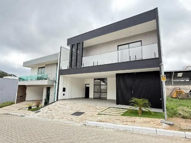Casa venda em Região Geográfica Imediata de Juiz de Fora, Juiz de Fora