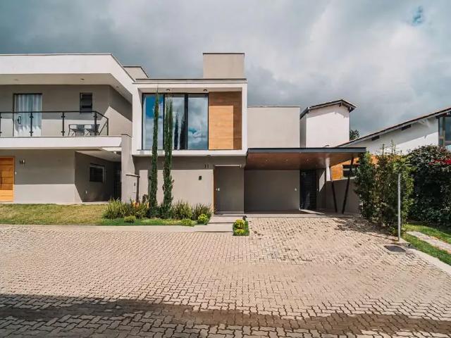 Casa venda em Região Geográfica Imediata de Juiz de Fora, Juiz de Fora
