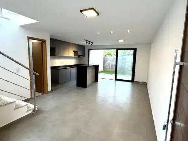 Casa venda em Região Geográfica Imediata de Salvador, Região Metropolitana de Salvador
