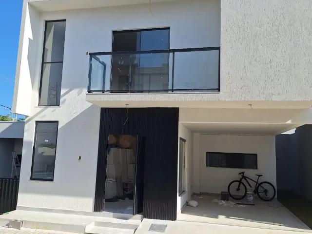 Casa venda em Região Geográfica Imediata de Salvador, Região Metropolitana de Salvador