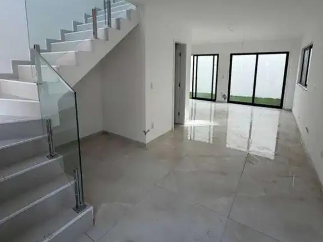 Casa venda em Região Geográfica Imediata de Salvador, Região Metropolitana de Salvador