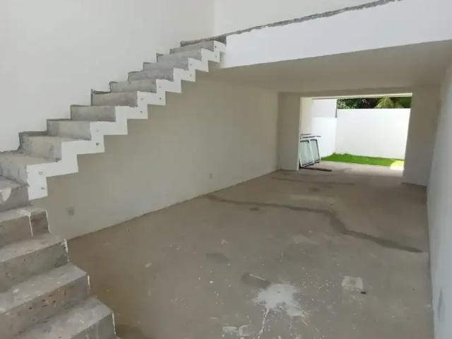 Casa venda em Região Geográfica Imediata de Salvador, Região Metropolitana de Salvador