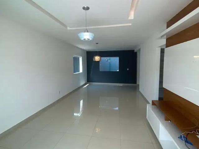 Casa venda em Lauro de Freitas