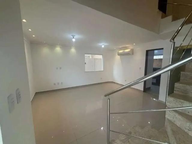 Casa venda em Região Geográfica Imediata de Salvador, Região Metropolitana de Salvador