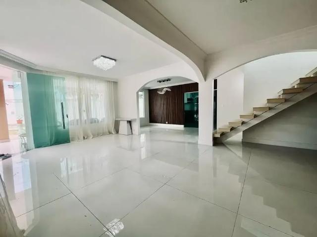 Casa venda em Região Geográfica Imediata de Salvador, Região Metropolitana de Salvador