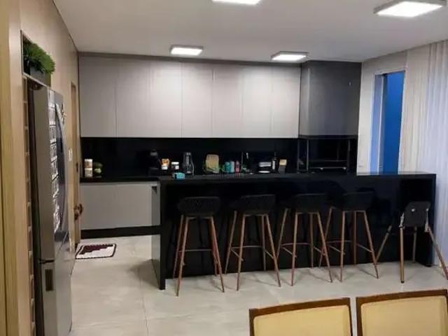 Casa venda em Região Geográfica Imediata de Londrina, Londrina