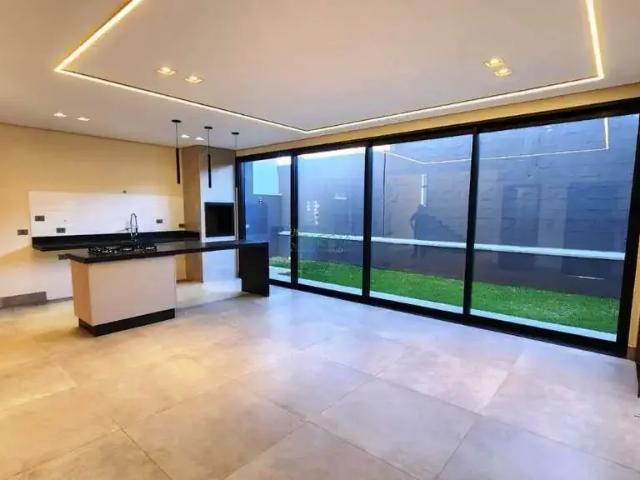Casa venda em Região Geográfica Imediata de Londrina, Londrina