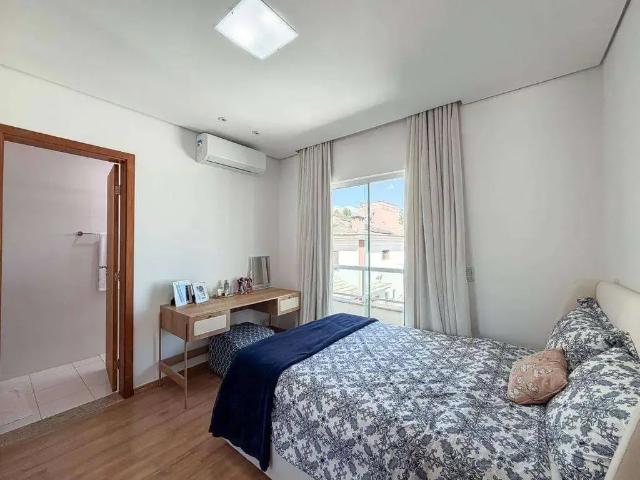 Casa venda em Região Geográfica Imediata de Londrina, Londrina