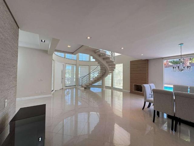 Casa venda em Região Geográfica Imediata de Londrina, Londrina