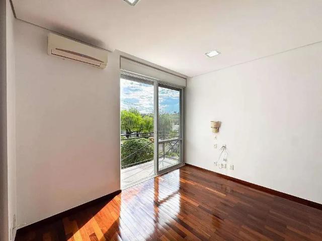 Casa venda em Região Geográfica Imediata de Londrina, Londrina