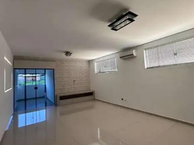 Casa venda em Região Geográfica Imediata de Londrina, Londrina