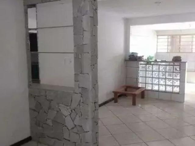Casa venda em Região Geográfica Imediata de Londrina, Londrina