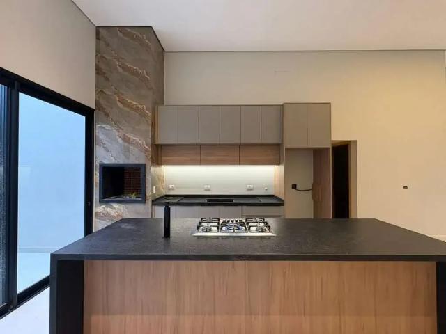 Casa venda em Região Geográfica Imediata de Londrina, Londrina
