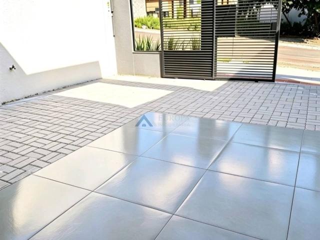 Casa venda em Região Geográfica Imediata de Londrina, Londrina