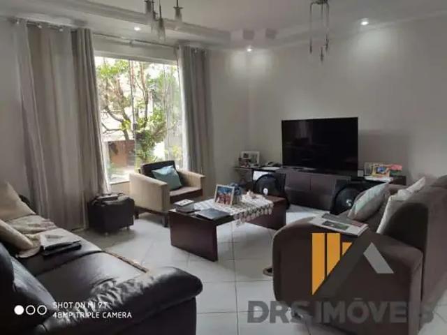 Casa venda em Região Geográfica Imediata de Londrina, Londrina