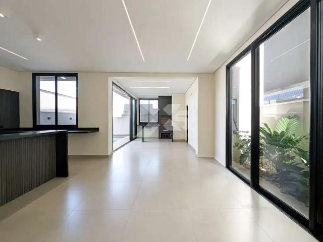 Casa venda em Região Geográfica Imediata de Londrina, Londrina